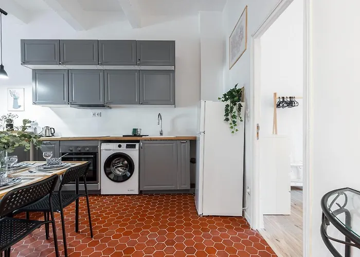 Lovely 1 Bdr In Harbor Area *