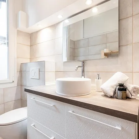 Lovely 1 Bdr In Harbor Area *