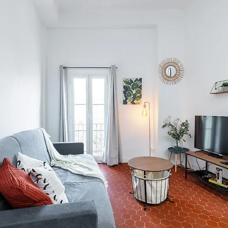 Lovely 1 Bdr In Harbor Area Appartement Nice