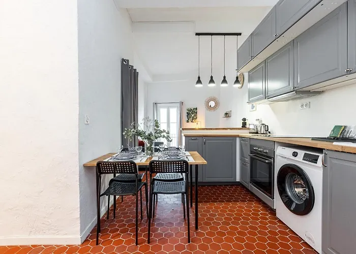 Lovely 1 Bdr In Harbor Area Nice